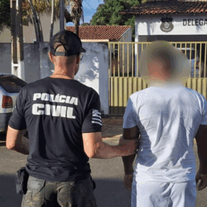 PCGO prende investigado por les&atilde;o corporal e descumprimento de medida protetiva em Ouvidor