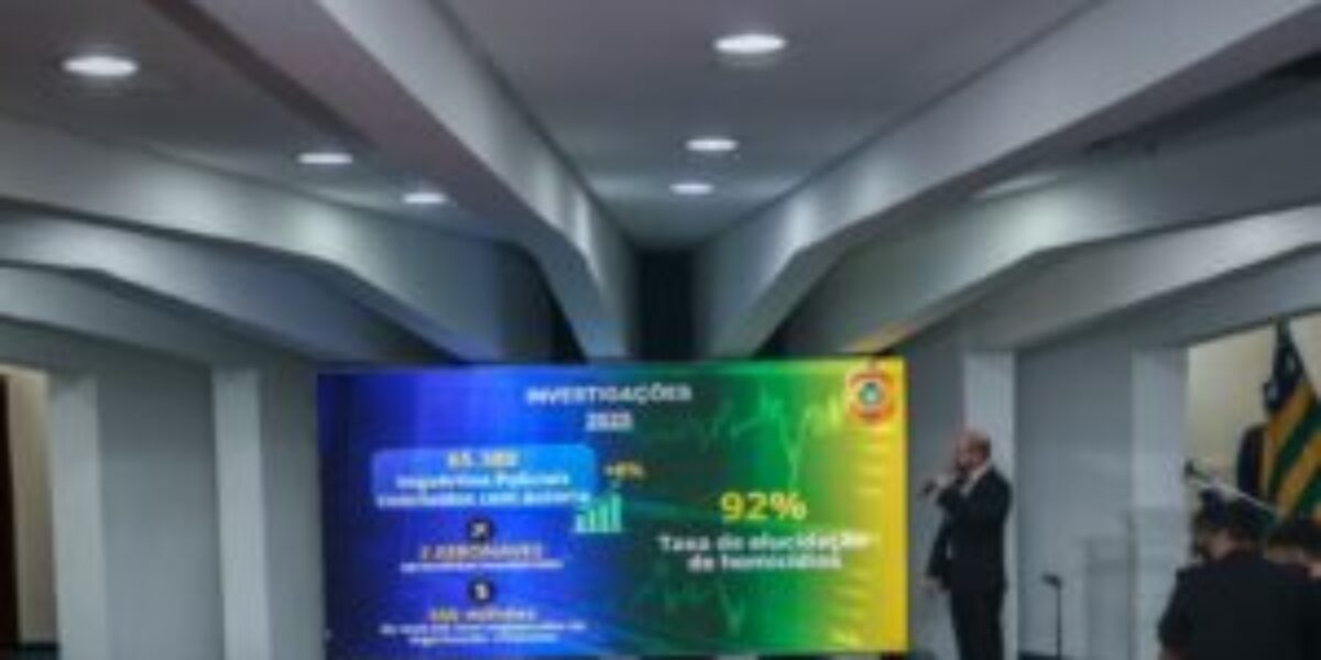 Policial civil ministra palestra sobre o RG Nacional