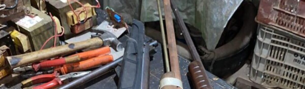 Polícia Civil cumpre mandado de busca contra investigado por estupro de vulnerável e apreende armas