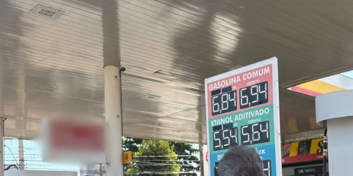 Operação integrada autua postos de combustível por práticas abusivas contra o consumidor, em Goiânia