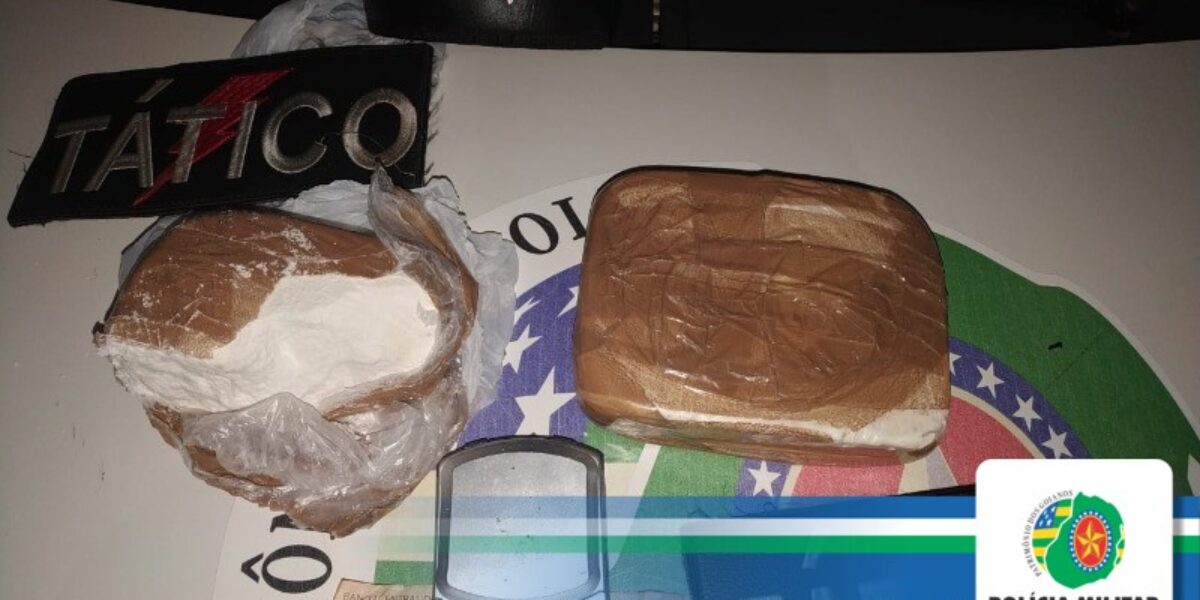 5º CRPM / 20º BPM DE VALPARAÍSO-GO EQUIPE DO TÁTICO PRENDE HOMEM POR TRÁFICO DE DROGAS.