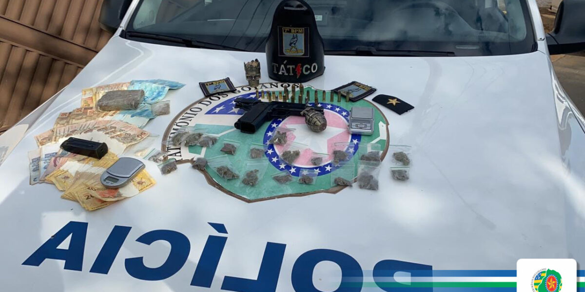 7º BPM prende infratora em flagrante e apreende arma de fogo ilegal e drogas