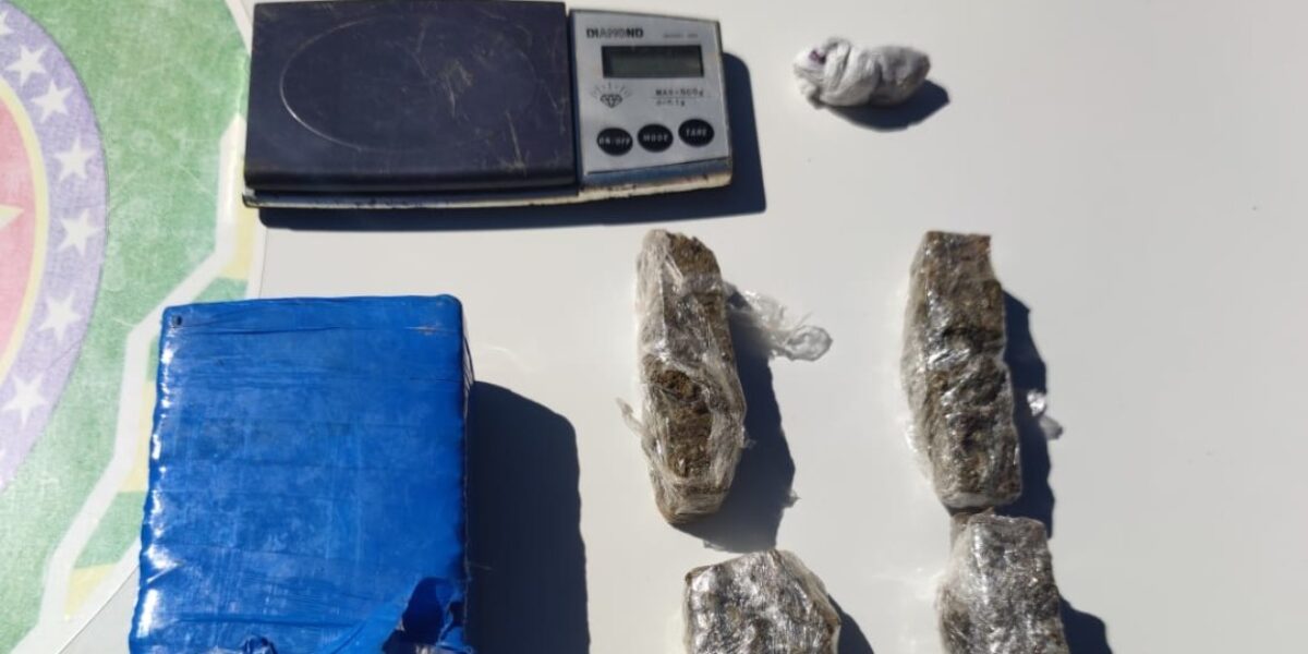 8º BPM: flagrante de tráfico de drogas