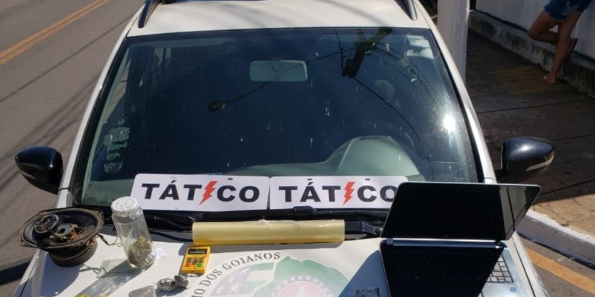 18º BPM prende suspeita de ser dona de uma boca de fumo em Catalão