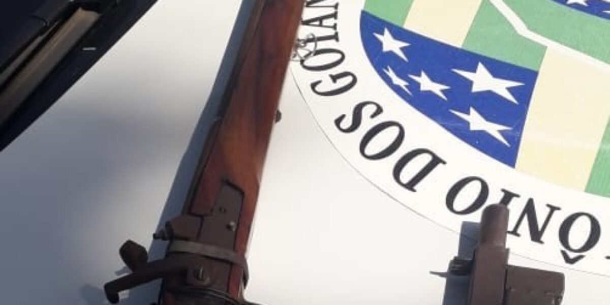 8º Batalhão: flagrante de violência doméstica e posse ilegal de arma de fogo