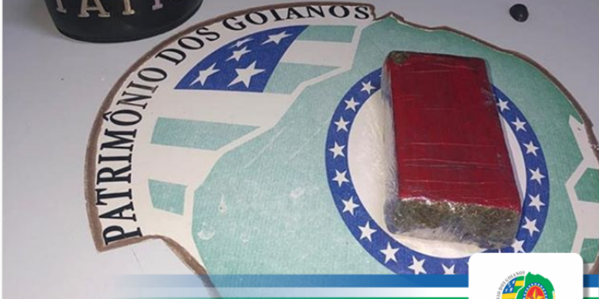 Casal é preso com drogas durante abordagem no Parque Tremendão.