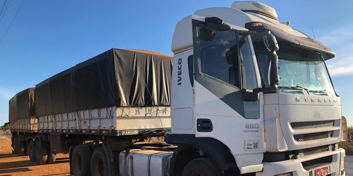 A PMGO, em ação conjunta – FISCO/BPMFAZ, apreende carga de cigarros contrabandeados na Região do Entorno Sul – DF