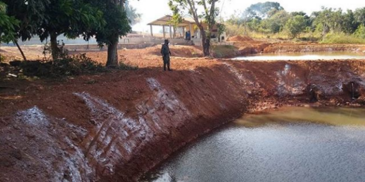 Empreendimento irregular no município de Piracanjuba.