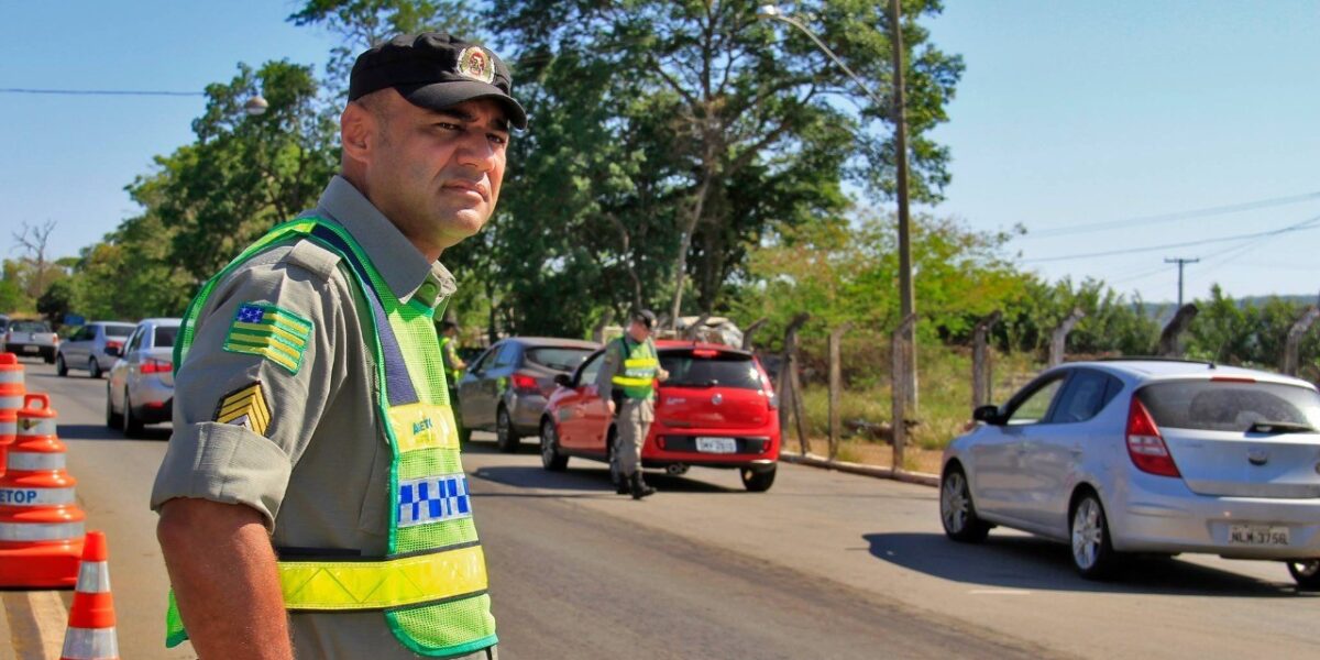Homem é preso em Niquelândia conduzindo embriagado motocicleta adulterada.
