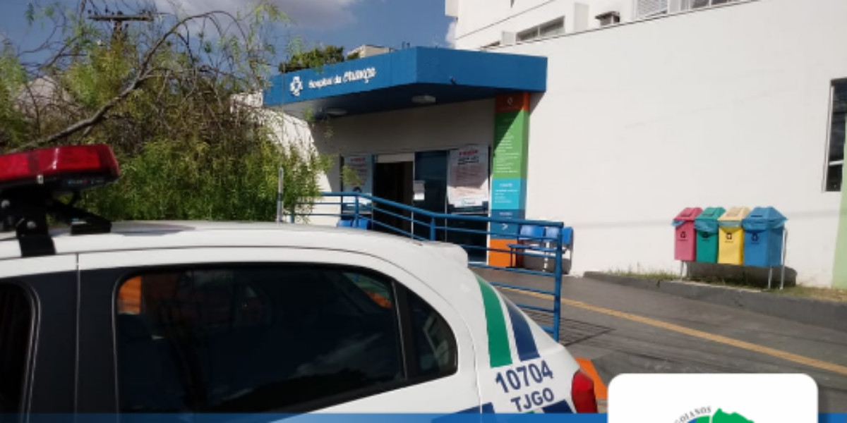 Policiais militares ajudam a salvar vida de recém nascido em Goiânia.