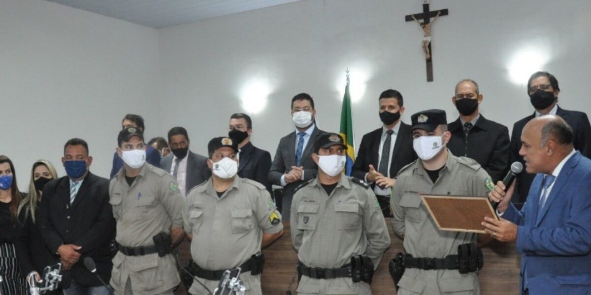 Homenagem da Câmara Municipal de Anápolis a Policiais Militares