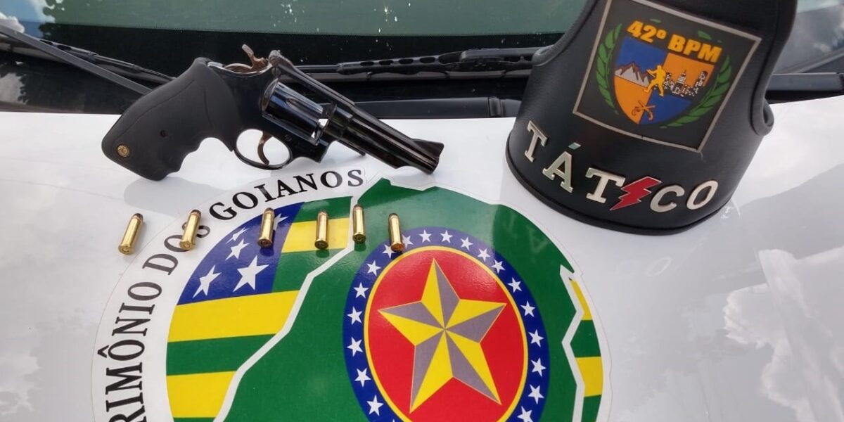 Denúncia leva a prisão de indivíduo armado em Senador Canedo-GO