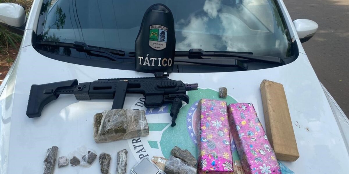Foragido da justiça é preso com arma de uso restrito e drogas na região Norte de Goiânia-GO