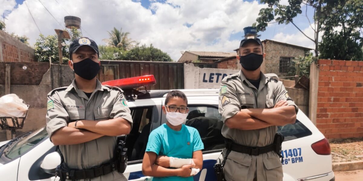 28º BPM – Policiais Militares salvam criança de violento ataque animal