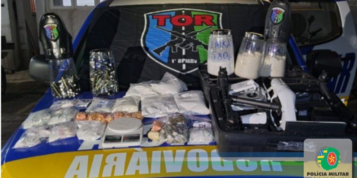 Motorista de aplicativo é preso com drogas, arma e drone
