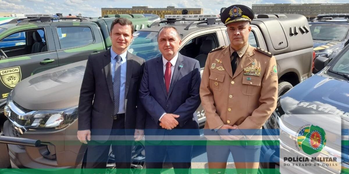 PMGO participa de solenidade de doação de material bélico ao Programa VIGIA