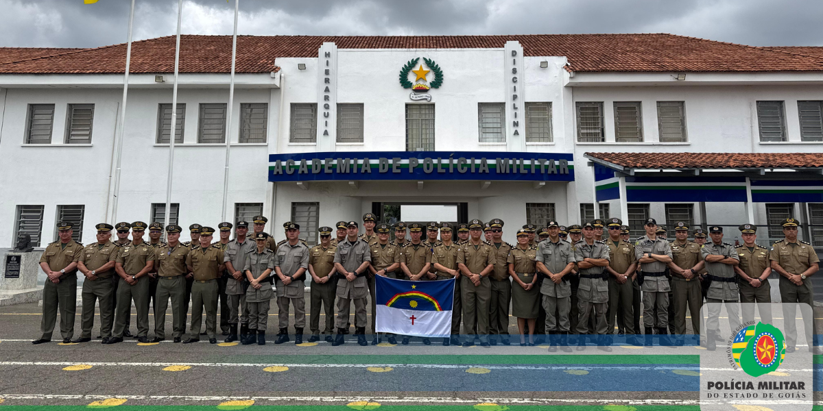 PMGO recebe comitiva do Curso Superior da Polícia Militar de Pernambuco