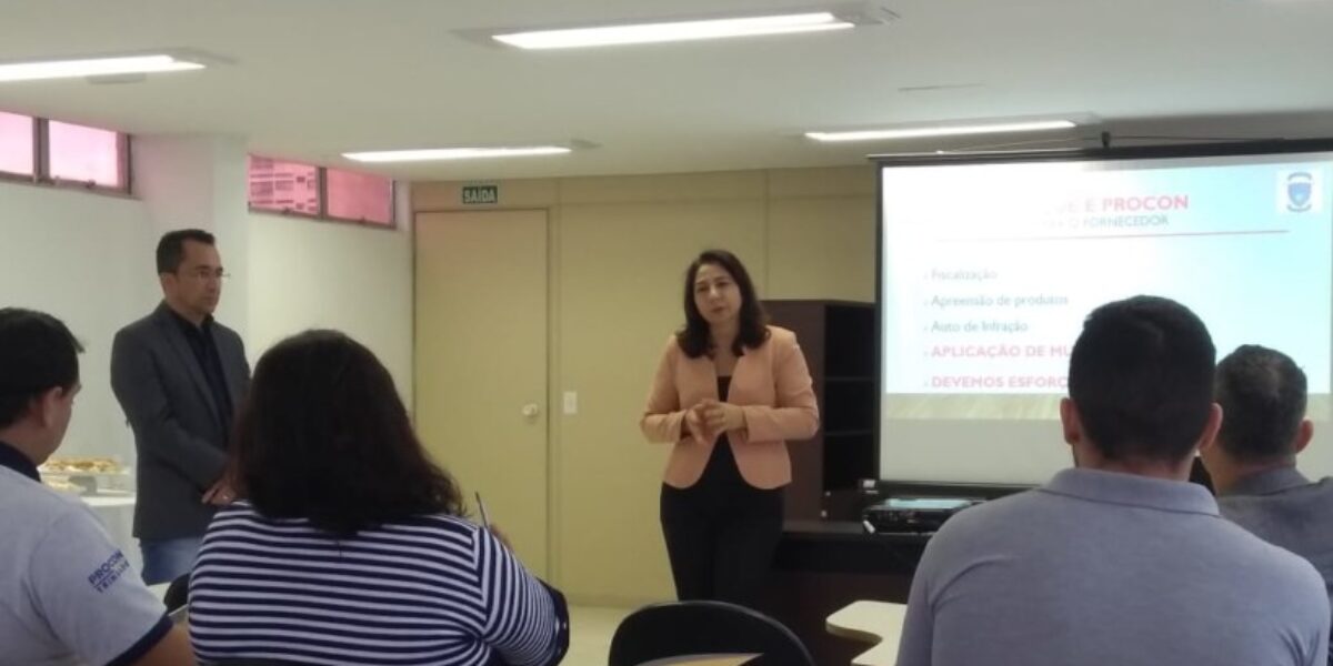 Procon Goiás ministra treinamento para servidores de Procons Municipais