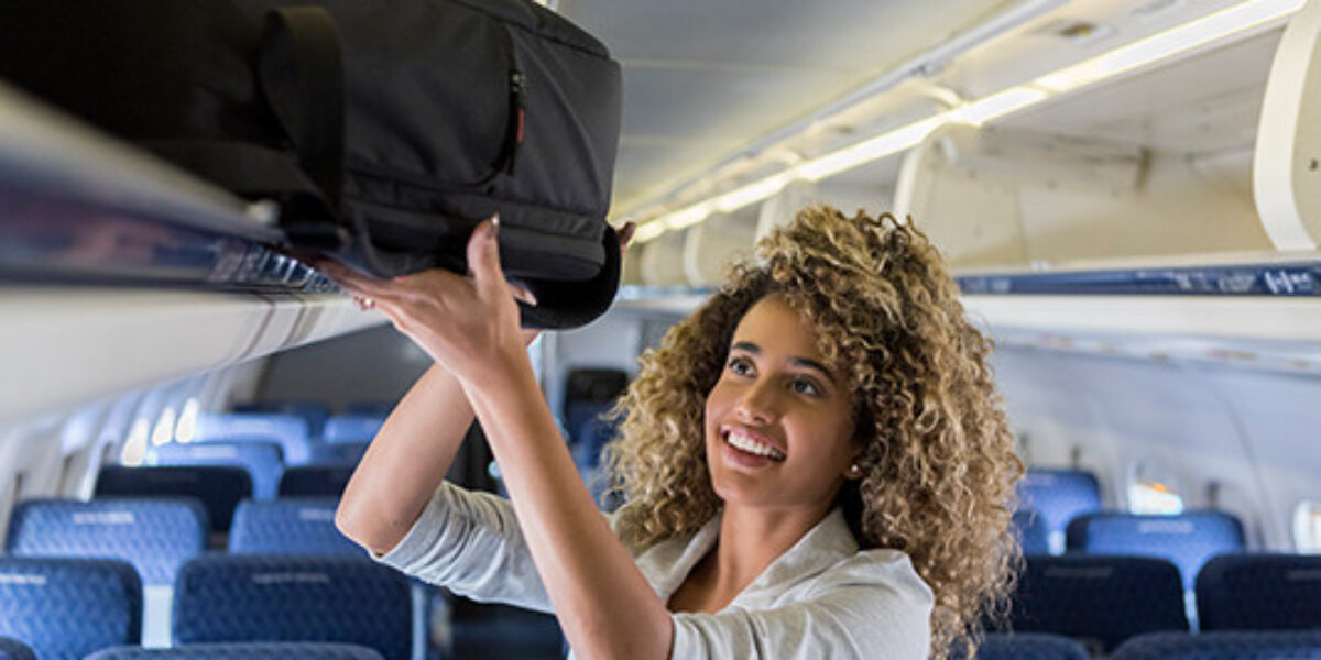 Procon Goiás orienta sobre as regras relacionadas à bagagem de mão em voos domésticos e internacionais