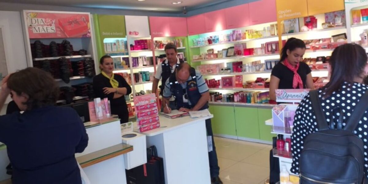 Procon Goiás autua 15 lojas em Goiânia por irregularidades durante fiscalização do Dia das Mães