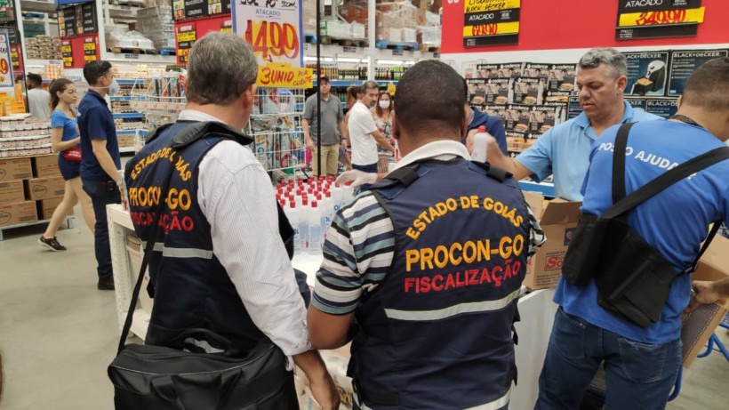 Pandemia intensifica fiscalizações conjuntas entre Procon Goiás e Decon