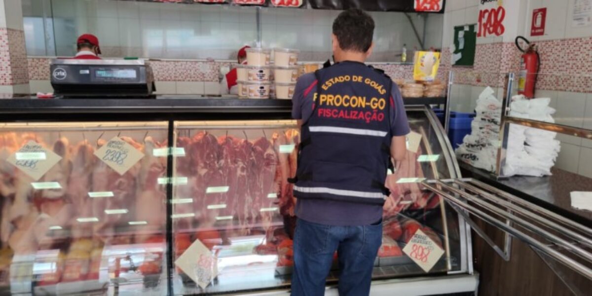 Procon Goiás já apreendeu mais de 25 toneladas de produtos impróprios para o consumo neste ano
