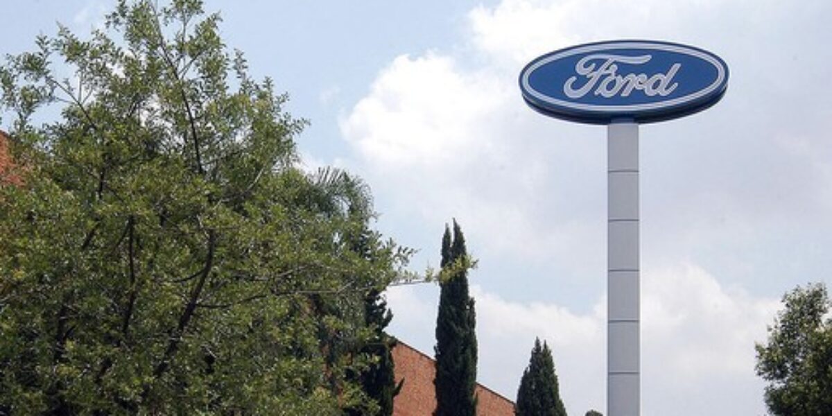 Como ficam os proprietários de veículos com o fechamento da fábrica da Ford no Brasil?