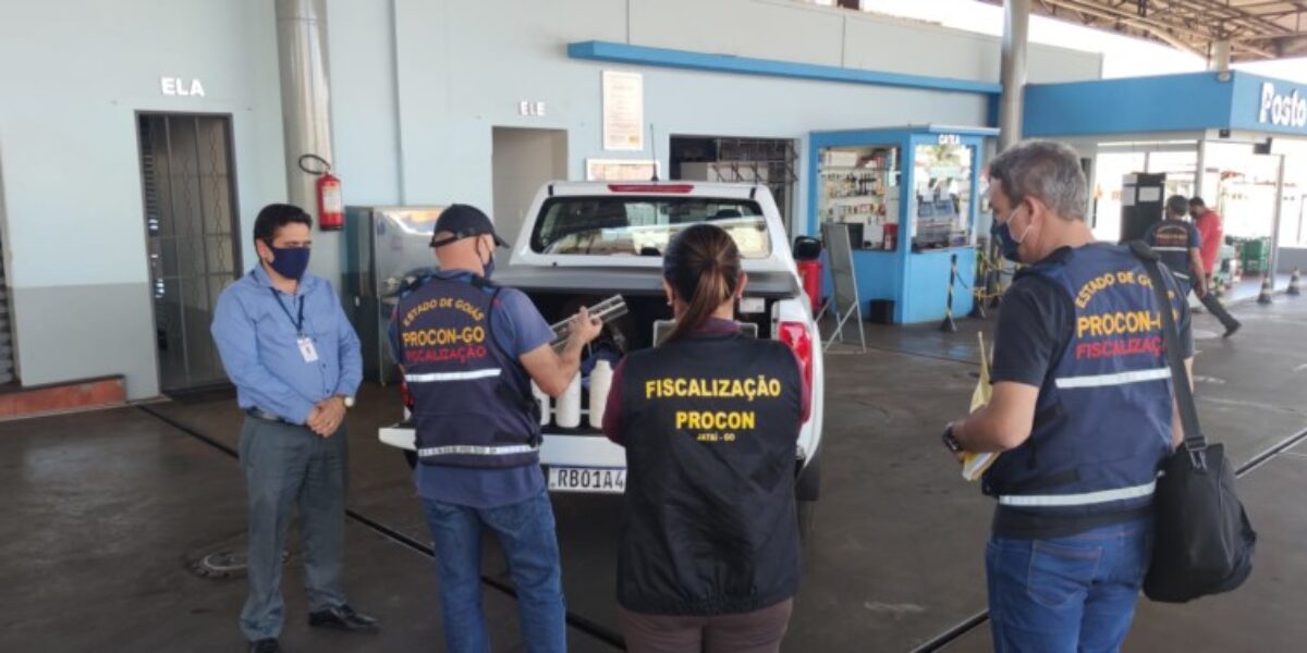 Parceria: Procon Goiás  e Procon Jataí  fiscalizam postos de combustíveis no município
