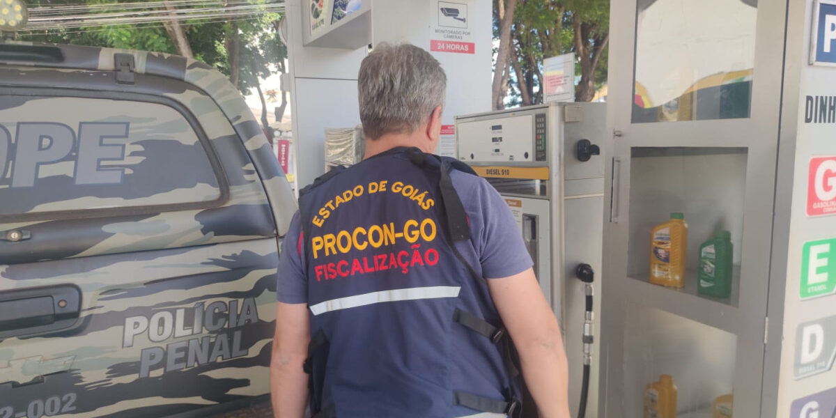 Procon Goiás autua dois postos de combustíveis e notifica 13 distribuidoras nessa sexta-feira