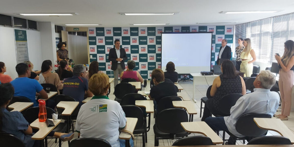 Servidores do Procon Goiás participam de treinamento ministrado pela ANS sobre planos de saúde