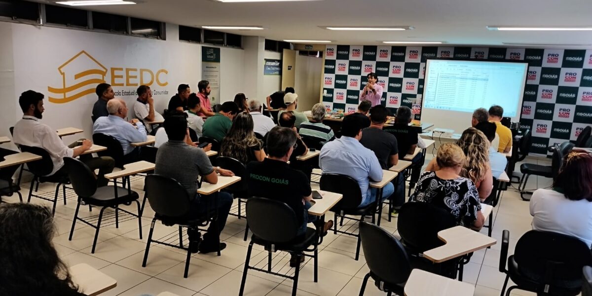 Agentes do Procon Goiás recebem treinamento para identificar diferenças entre análogos lácteos e produtos tradicionais