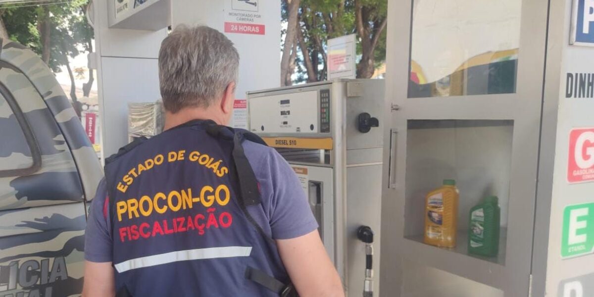 Procon Goiás autua 15 postos após constatação de abusividade de preços dos combustíveis