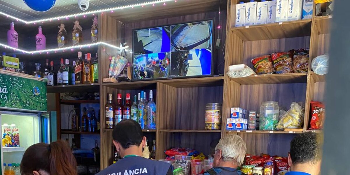 Procon Goiás apreende 1087 bebidas na força-tarefa contra o metanol