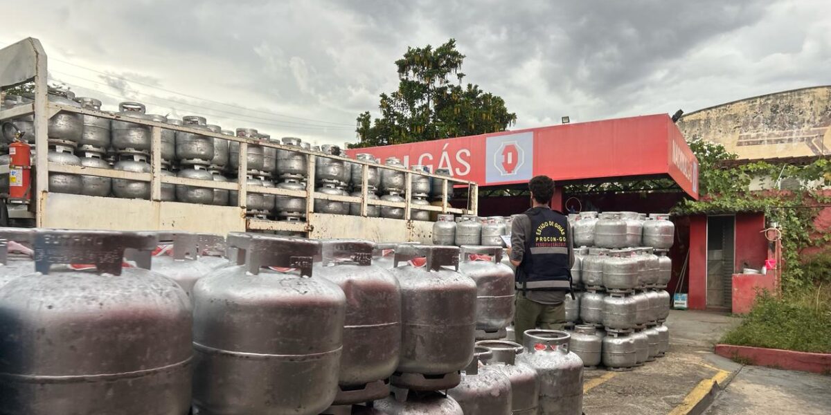 Pesquisa do Procon Goiás identifica variação de até 27% no preço do gás de cozinha