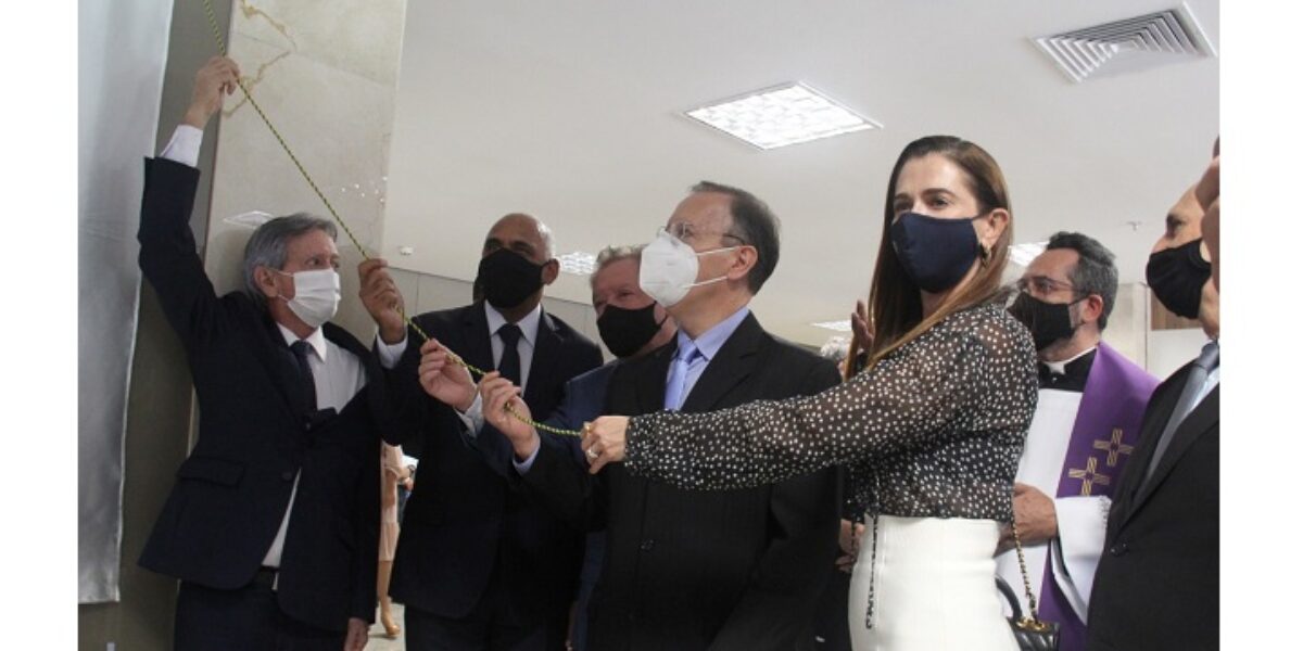 Procuradora-Geral representa o governador em inauguração no TJ