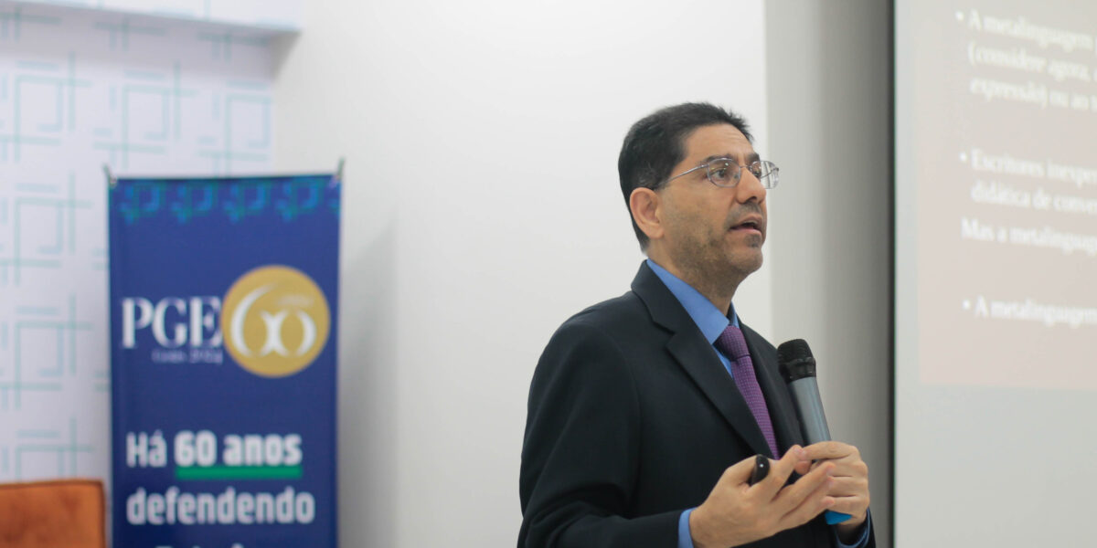 PGE-GO promove curso de “Redação Jurídica” com professor Antonio Gidi