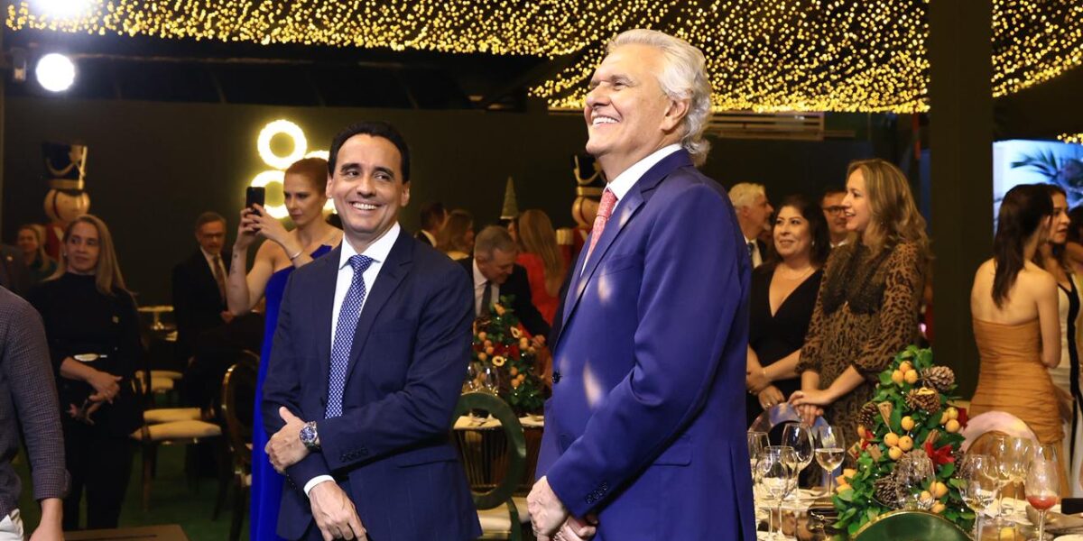 Procuradores do Estado celebram os 61 anos da PGE-GO em jantar com o governador Ronaldo Caiado no Palácio das Esmeraldas