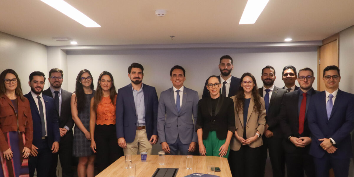 Procuradores recém-empossados concluem curso de formação e conhecem suas unidades de lotação