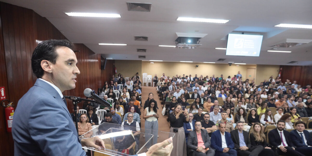 PGE-GO participa de seminário sobre gestão, fiscalização e controle das contratações públicas