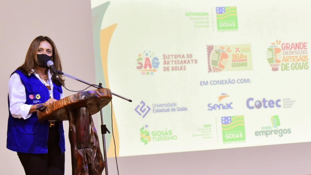 “Sistema do Artesanato de Goiás vai potencializar o que há de melhor na nossa cultura”, diz Gracinha Caiado