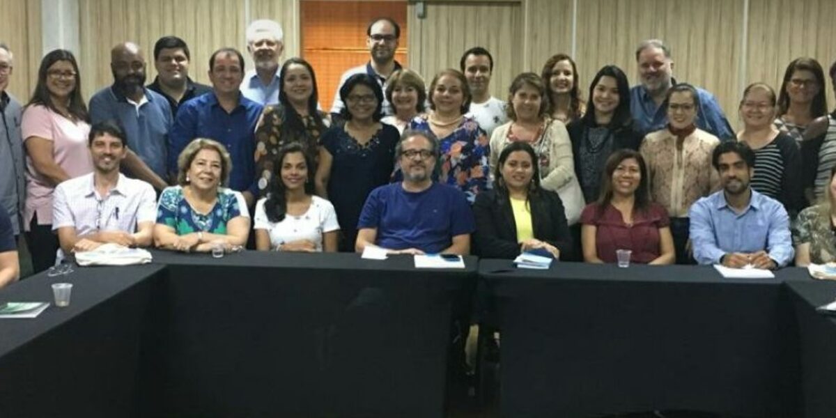 Câmara Técnica aprova proposta de fortalecimento das Escolas Estaduais de Saúde
