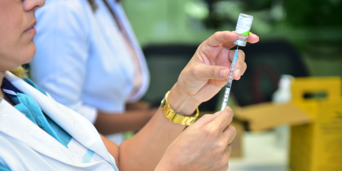 Vacinação contra gripe termina nesta terça-feira 