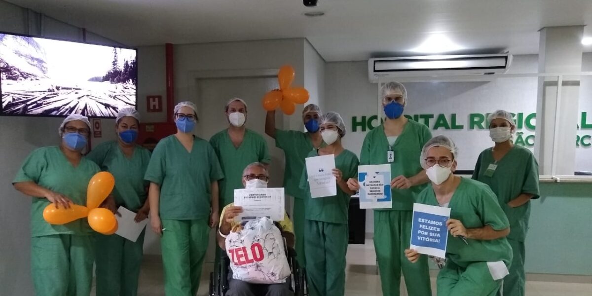 Mais cinco pacientes se recuperam da Covid-19 e recebem alta do hospital de campanha de Itumbiara