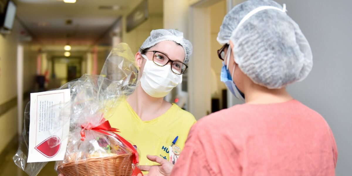 Banco de Sangue do Hugol homenageia doadores e faz apelo por doações do tipo O negativo