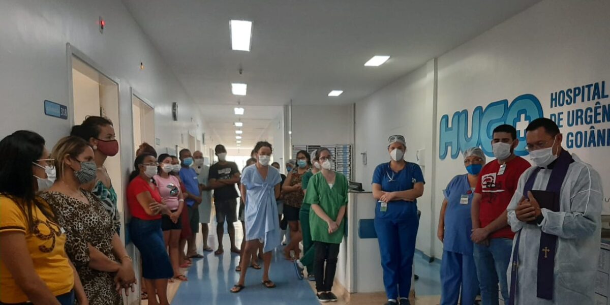 Hugo realiza culto ecumênico para colaboradores, pacientes e acompanhantes