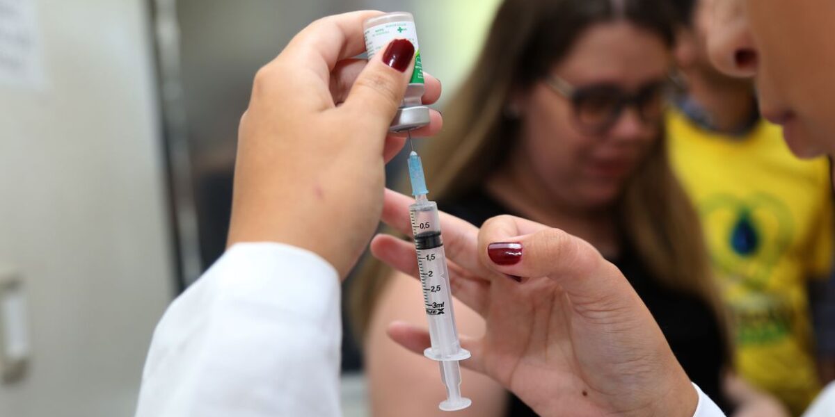 Goiás promove Dia D de vacinação contra influenza