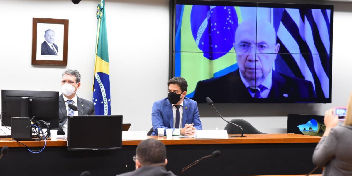 Secretário de Saúde debate sobre pós-pandemia no Centro de Estudos da Câmara dos Deputados