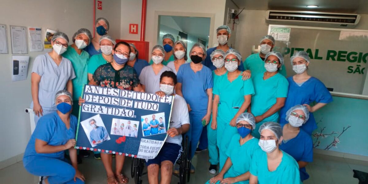 Após 77 dias internado, paciente de 42 anos vence a Covid-19 no Hospital de Itumbiara