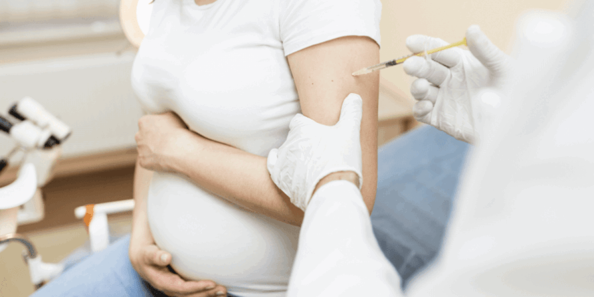 HEMNSL alerta gestantes para importância das vacinas