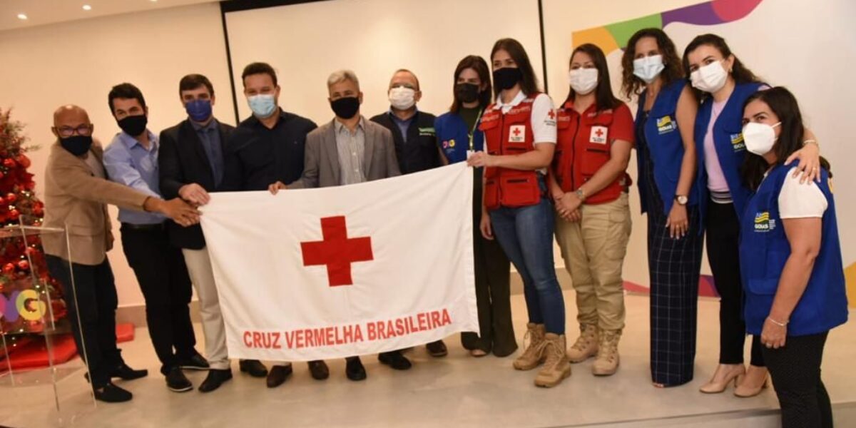 Doação ao Hetrin reforça estoque de Equipamentos de Proteção Individual da unidade